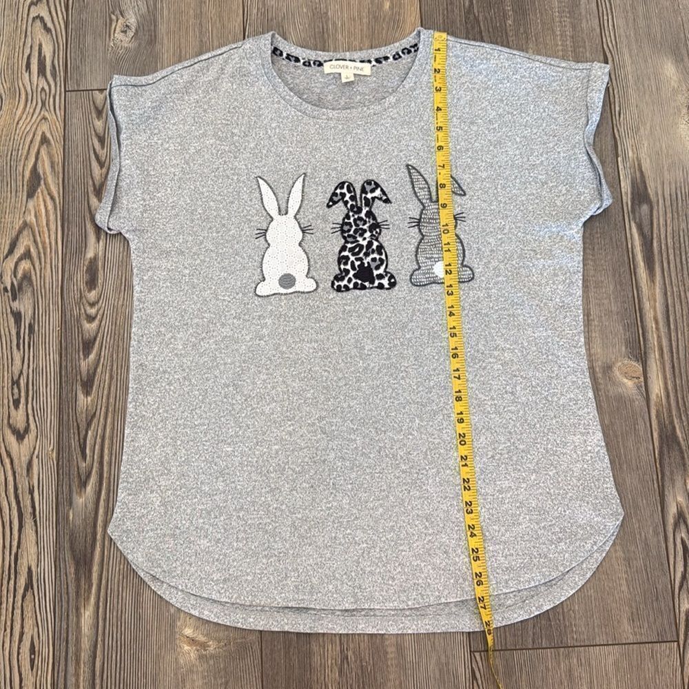 Clover + Pine 3 Patterned Rabbit Tee - Picture 4 of 9